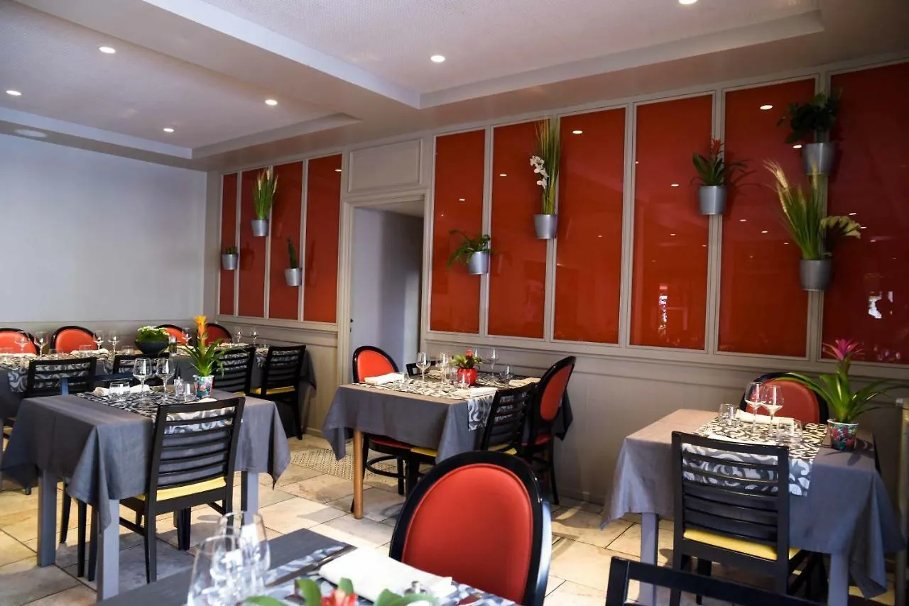Hotel Azalées à Tournon-sur-Rhone 3*,